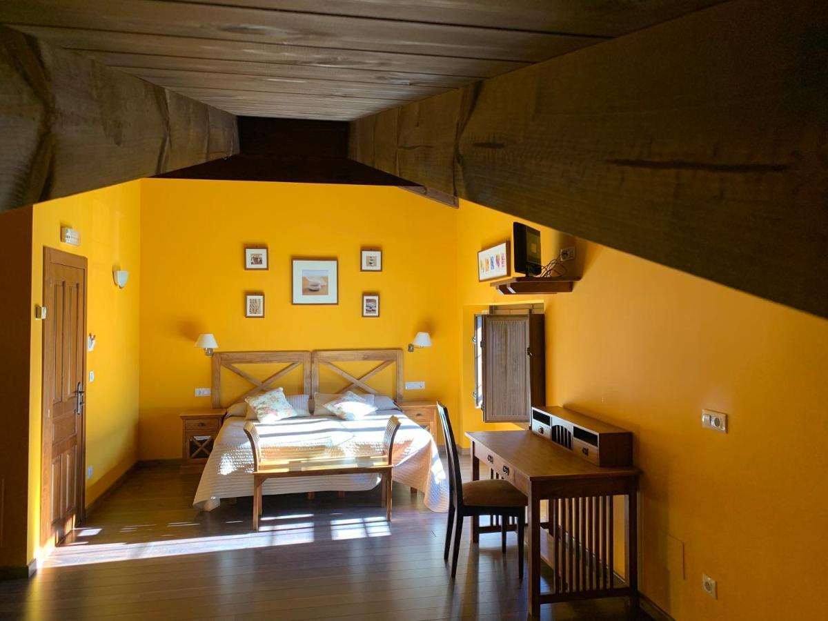 Hotel El Quintanal Bode Exteriör bild